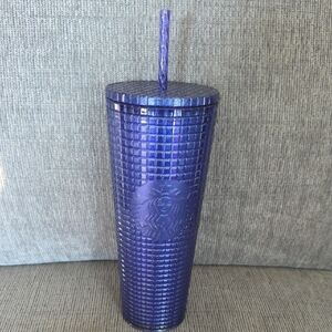 Starbucks Deep Purple, Studded Tumbler with Straw, Cold Cup Venti 24oz. New.